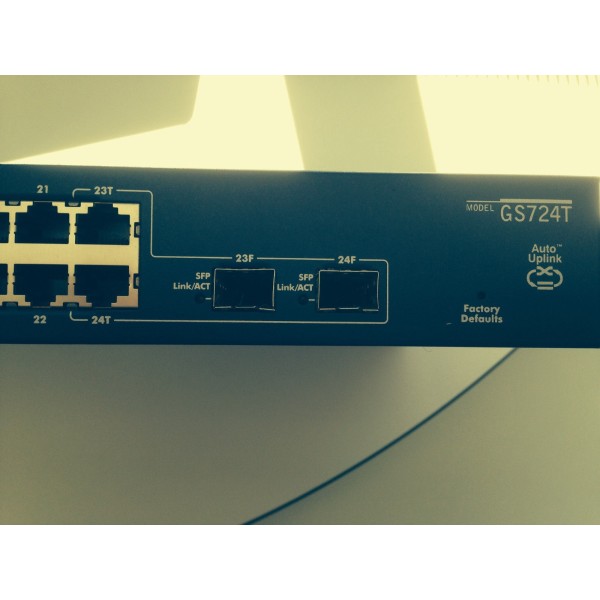 Used Switch GS724T NETGEAR serveur-occasion.com