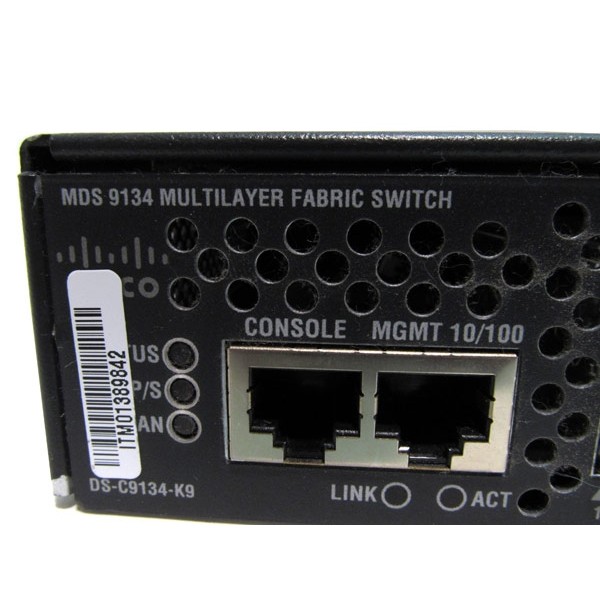 Used Switch DS-C9134-K9 CISCO serveur-occasion.com