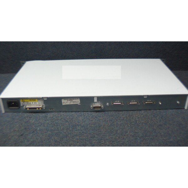 Switch 24 PORTS 3Com :  3C16988A