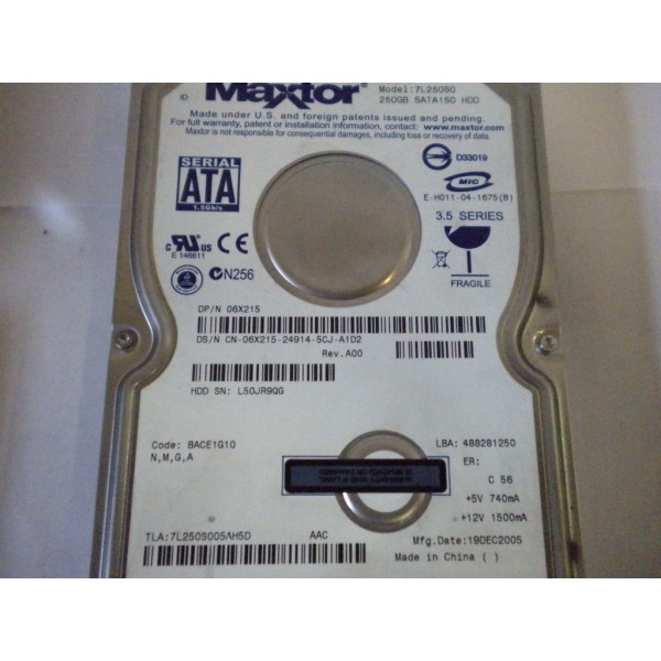 Disque Dur Dell SATA 3.5 7200rpm 250 Gb 6X215 7L250S0