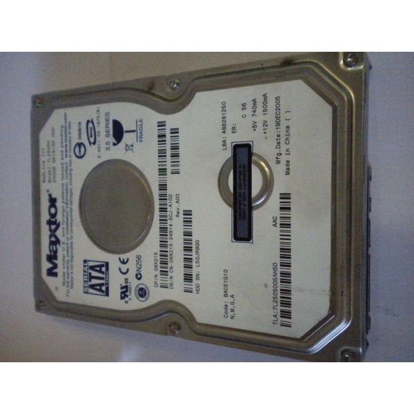 Disque Dur Dell SATA 3.5 7200rpm 250 Gb 6X215 7L250S0