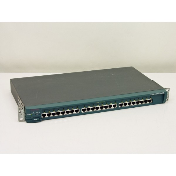 Switch 24 Ports Cisco : WS-C2924-XL-EN