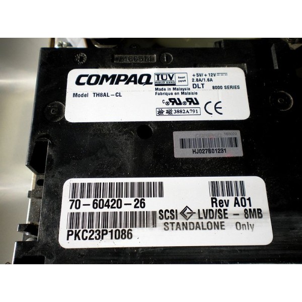 Unidad de cinta usada HP DLT8000 70-60420-26 serveur-occasion.com