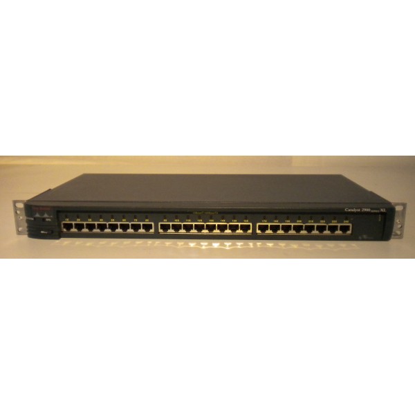 Switch 24 Ports Cisco : WS-C2924-XL-R