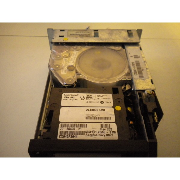 Unidad de cinta usada QUANTUM DLT8000 TH8XG-HN serveur-occasion.com