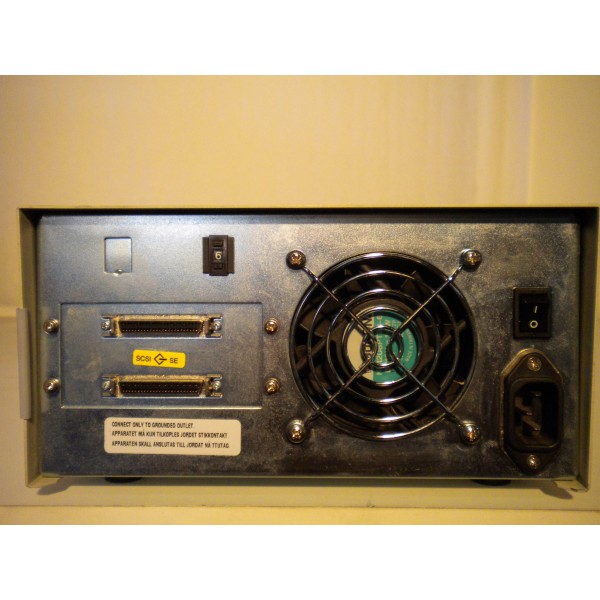 Used Tape drive HP DLT4000 340775-001 serveur-occasion.com