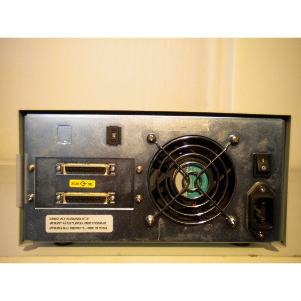 Used Tape drive HP DLT4000 340775-002 serveur-occasion.com