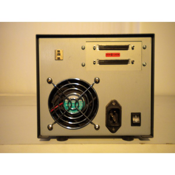 Used Tape drive DELL SDLT220 OP304 serveur-occasion.com