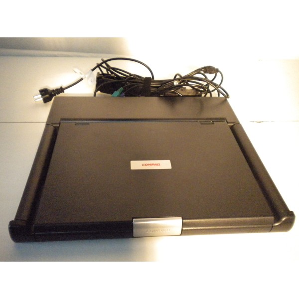 Ecran Rackable HP 237259-006 serveur-occasion.com