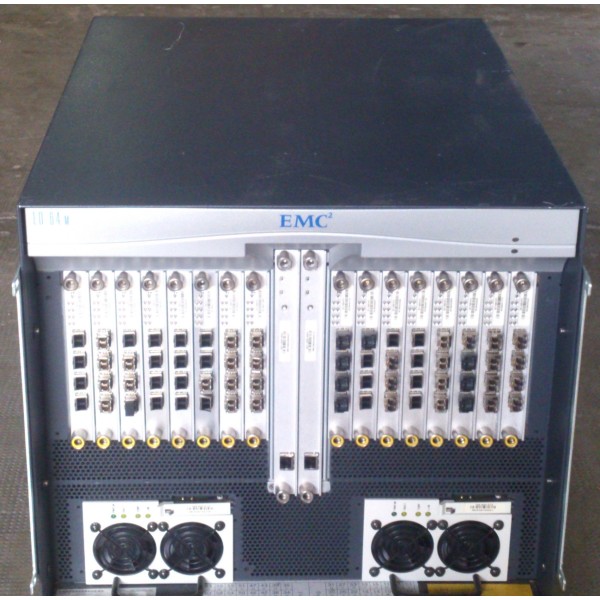 Switch EMC ED-64M 64 Ports Fibre Channel 0