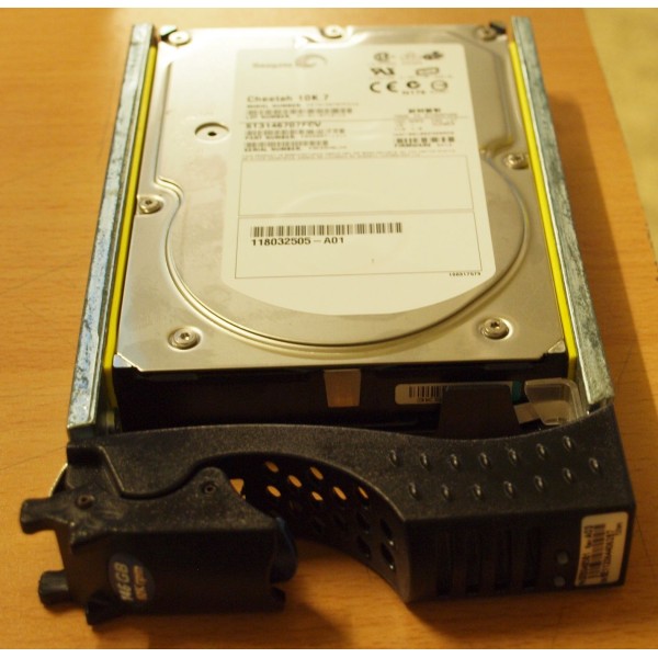 Hard Drive EMC CG453 FIBRE 3.5" 146 Gigas 10 Krpm