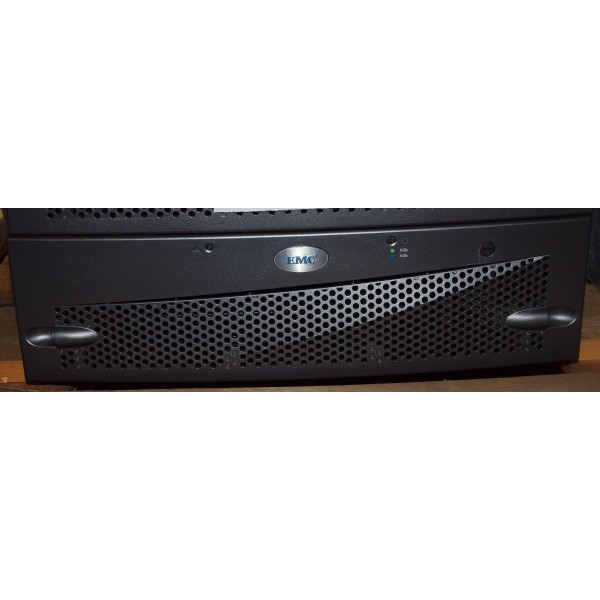 Used disk array DELL CX-4PDAE-FD serveur-occasion.com