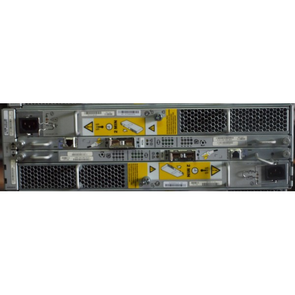 Used disk array DELL CX-4PDAE-40FFD serveur-occasion.com