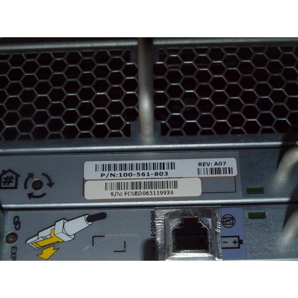 Used disk array DELL CX1-D30010-15 serveur-occasion.com