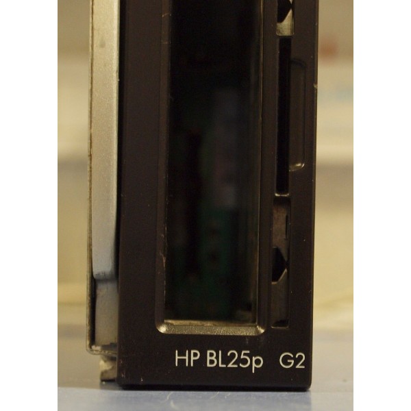 SERVIDOR HP Proliant BL25p G2 1 x Opteron Dual Core 2218 1 Giga Blade