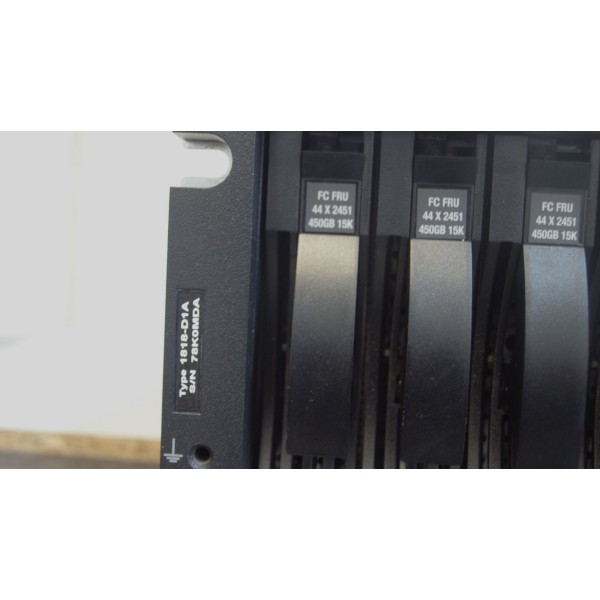 Emc Disk array KTN-STL4 Incl 15 x 300 Gb FC + 2 PSU + 2 CTL