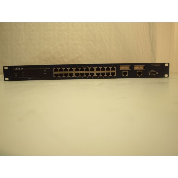 Used Switch FSM726S NETGEAR serveur-occasion.com