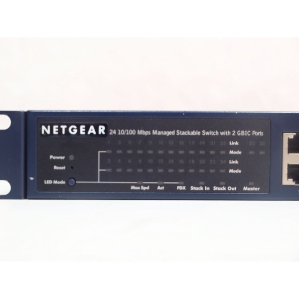 Switch NETGEAR FSM726S 24 Ports RJ-45 10/100