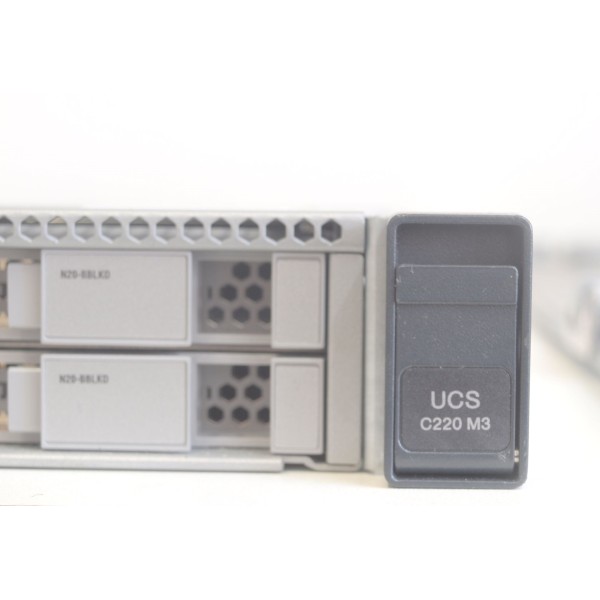 Servidor Cisco UCSC-C220-M3S Rack 1U