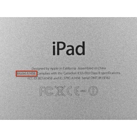 Ipad 4 Noir A1458 Ecran Rétina Wifi 16 Gigas + Housse + Chargeur