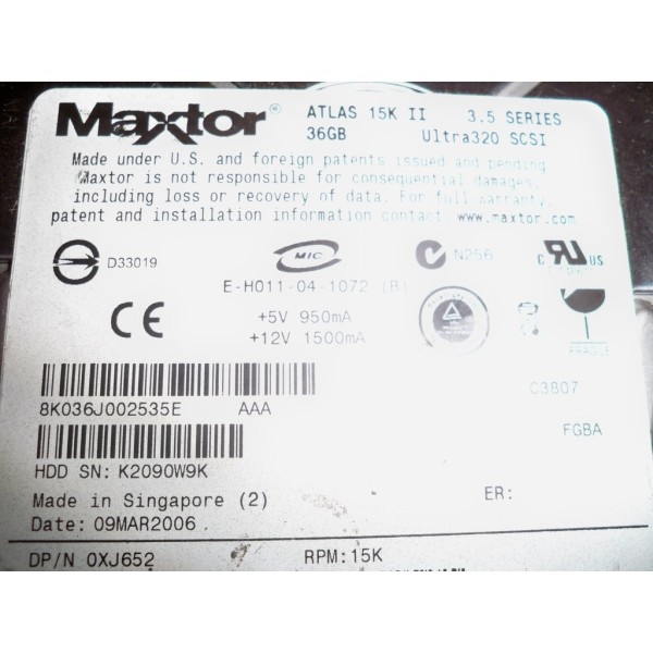 Used disk drive DELL XJ652 serveur-occasion.com