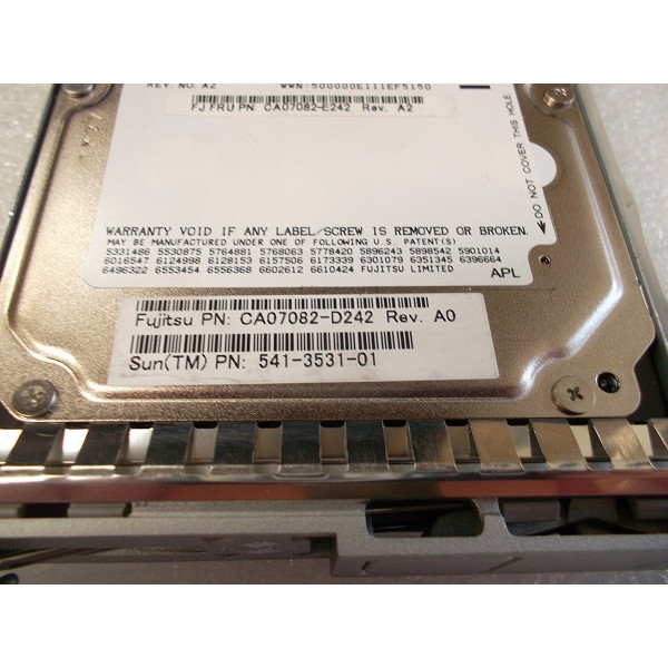 Disque Dur SUN SAS 2.5 10 Krpm 146 Gb CA07082-E242