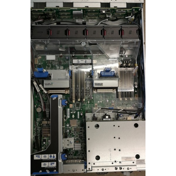 Serveur HP Proliant DL380e 2 x Xeon Six Core E5-2440 SATA - SAS