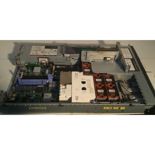 SERVIDOR IBM Xseries X3650 1 x Xeon Dual Core 5110 4 Gigas Rack 2U