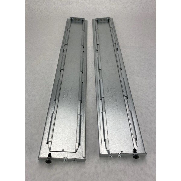 Rails pour EMC VNXE3200 : 042-008-326