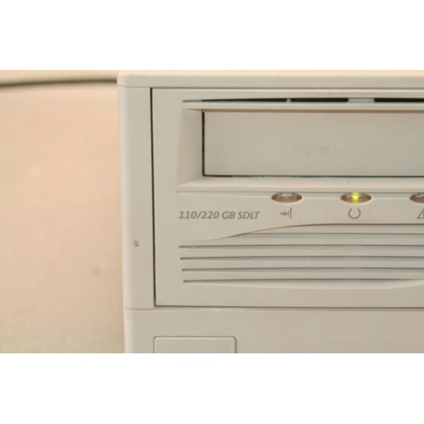 Used Tape drive COMPAQ SDLT220 215390-002 serveur-occasion.com
