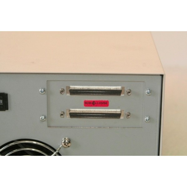 Used Tape drive COMPAQ SDLT220 215390-002 serveur-occasion.com