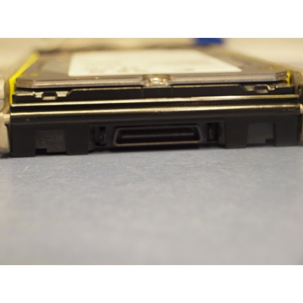 Disque Dur Dell/Emc Fibre 3.5 15Krpm 300 Gb 17WPH