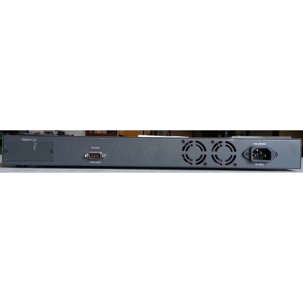 Used Switch FNSW-1600S PLANET serveur-occasion.com