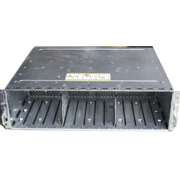 Used disk array DELL CX-4PDAE-40FFD serveur-occasion.com