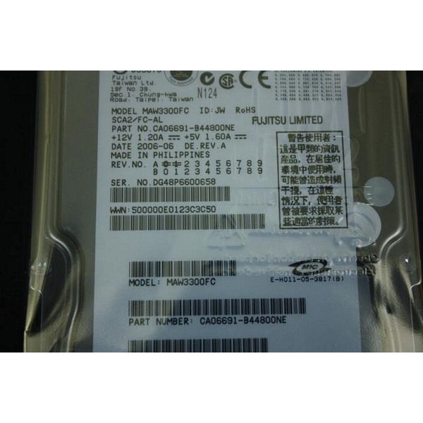 Disque Dur  Fujitsu Fibre 3.5 10Krpm 300 Gb : CA06691-B44800NE